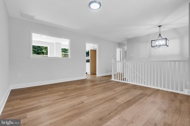 Beautifully renovated 3-bedroom, 2-full-bath home located in the - photo 15