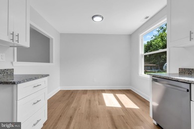 Beautifully renovated 3-bedroom, 2-full-bath home located in the - photo 18