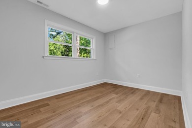 Beautifully renovated 3-bedroom, 2-full-bath home located in the - photo 27