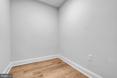 Beautifully renovated 3-bedroom, 2-full-bath home located in the - photo 34