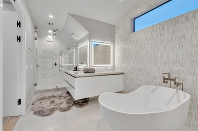 Reimagined Farmhouse Modern-inspired deepwater estate sited on - photo 39