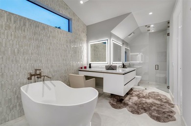 Reimagined Farmhouse Modern-inspired deepwater estate sited on - photo 41