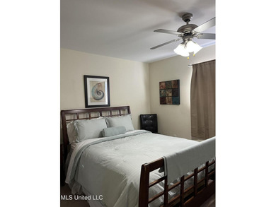 Beautiful Beach community! Walking distance to our beautiful - photo 6