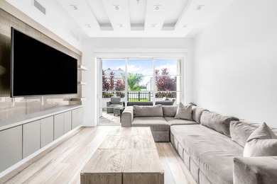 Rarely available South facing 2 bedroom that has been extremely - photo 7