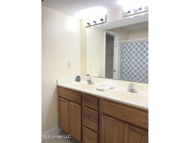 Beautiful Beach community! Walking distance to our beautiful - photo 8