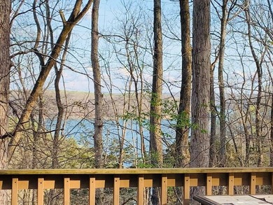 ATTENTION LAKE LOVERS - FAMILY COMPOUND OR  - 2 UNITS ON 1 SOLD - photo 7