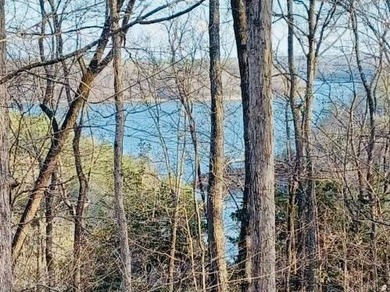 ATTENTION LAKE LOVERS - FAMILY COMPOUND OR  - 2 UNITS ON 1 SOLD - photo 8