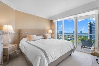 THIS BEAUTIFUL CONDO OFFERS MODERN FINISHES, ABUNDANT NATURAL - photo 11