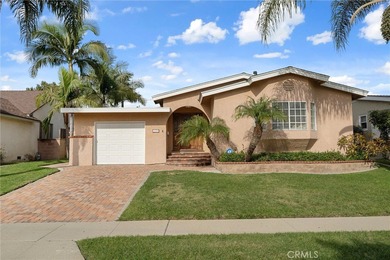 (private lake, pond, creek) Home Active Under Contract in Long Beach California