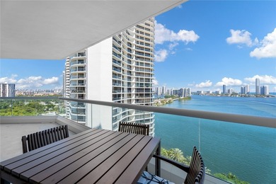 THIS BEAUTIFUL CONDO OFFERS MODERN FINISHES, ABUNDANT NATURAL - photo 14