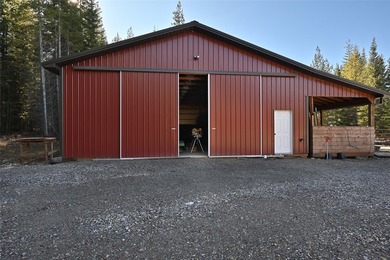 Experience true Montana living on this exceptional 10-acre horse - photo 16