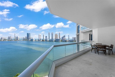 THIS BEAUTIFUL CONDO OFFERS MODERN FINISHES, ABUNDANT NATURAL - photo 17