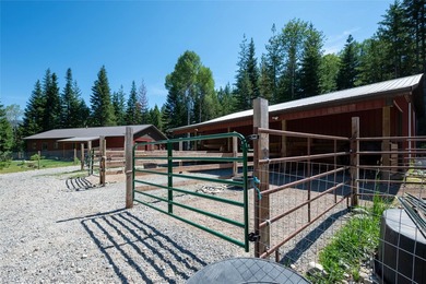 Experience true Montana living on this exceptional 10-acre horse - photo 17