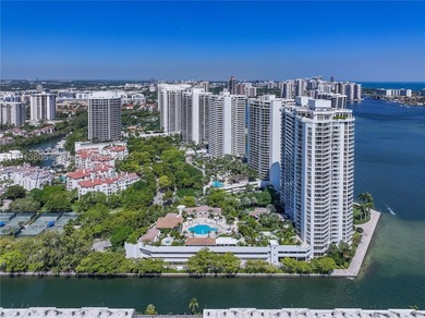 THIS BEAUTIFUL CONDO OFFERS MODERN FINISHES, ABUNDANT NATURAL - photo 29
