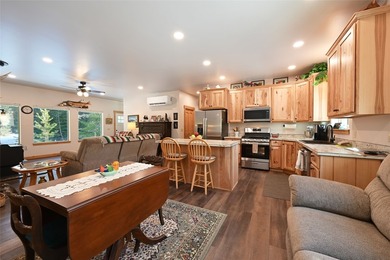 Experience true Montana living on this exceptional 10-acre horse - photo 31