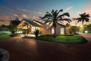 Contemporary Boca Raton Masterpiece with private 82-foot - photo 4