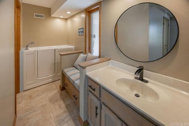 Experience lake living in this Greers Ferry Lake view home in - photo 17
