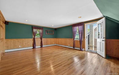 Welcome to this beautifully maintained 4-bedroom, 2-full-bath - photo 21