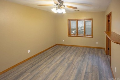 Experience lake living in this Greers Ferry Lake view home in - photo 28