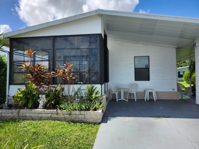 Lake Home For Sale in Saint Cloud, Florida