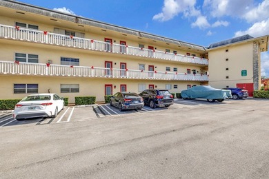 CHARMING 2 BEDROOM 2 BATHROOM CONDO WITH NICE POOL VIEW IN THE - photo 31