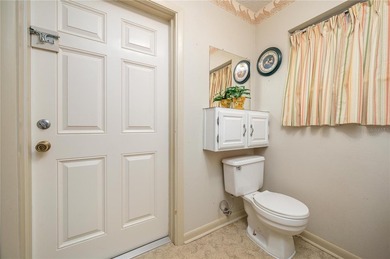 Welcome to an exceptional residence in the coveted Spring Pines - photo 4