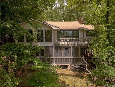 Experience lake living in this Greers Ferry Lake view home in - photo 36