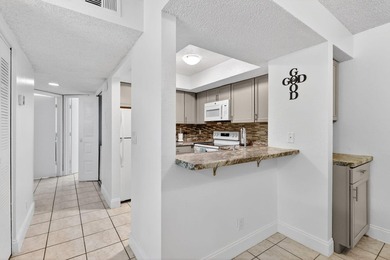 MOVE-IN ready condo just off US1 in a prime location near - photo 10