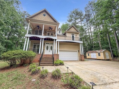 Welcome to 405 Isle Of Pines Rd, a home that exudes comfort and - photo 18
