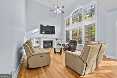 Discover the perfect blend of comfort, style, and location in - photo 22