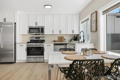 Newly renovated Villa Terrace Apartments located in the heart of - photo 22