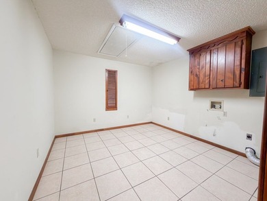 Warm and inviting house nestled on 25.8 acres, this property - photo 23