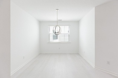 Back on market with no seller's fault. Very motivated seller! - photo 25