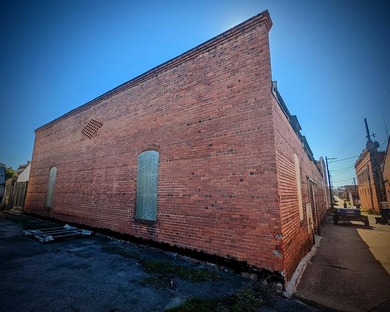 (private lake, pond, coastal) Commercial For Sale in Ashburn Georgia