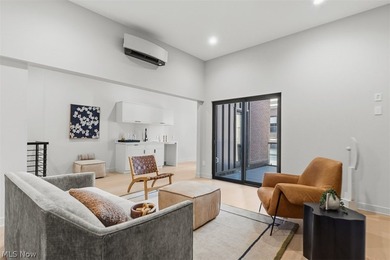 Luxury, Sophistication and Location come to mind first when - photo 33