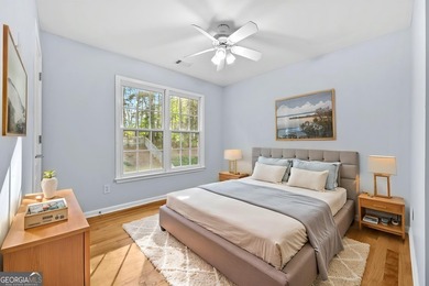 Discover the perfect blend of comfort, style, and location in - photo 34
