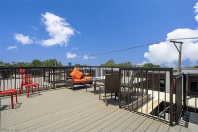 Luxury, Sophistication and Location come to mind first when - photo 38