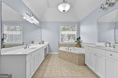 Discover the perfect blend of comfort, style, and location in - photo 50