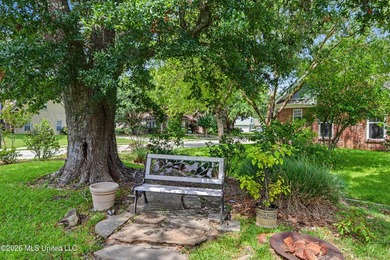 Location, Location, location! This lovely home is convenient to - photo 20