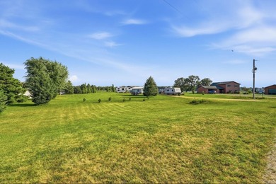 Enjoy lake living at an affordable price with this newer - photo 21