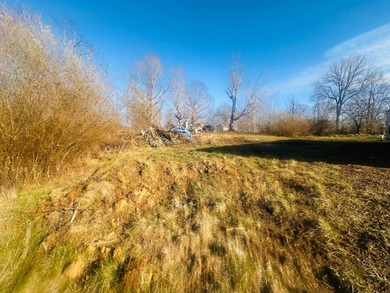 Dale Hollow Lake Lot For Sale in Burkesville Kentucky