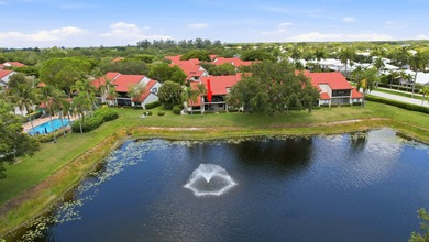 Discover the perfect blend of resort-style living and serene - photo 1