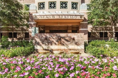 Lake Condo For Sale in Irving, Texas