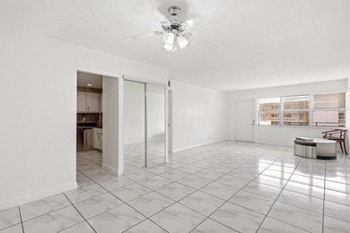 Investor's Dream! This unit can be Leased 12 times a year with a - photo 6