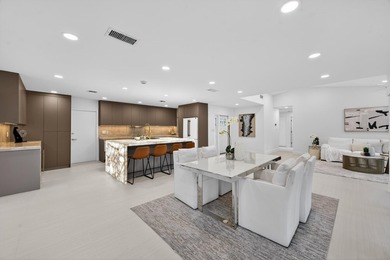 Exquisitely reimagined, this stunning 3-bedroom, 2-bath - photo 4