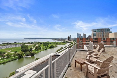Lake Michigan - Milwaukee County Condo For Sale in Milwaukee Wisconsin