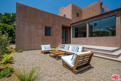 Welcome to 421 19th Street - a brand new custom-built residence - photo 3