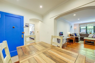 This large, sun-filled 1 bedroom, 1 bath offers a rare - photo 7