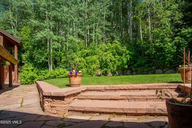Unusual opportunity to purchase a family compound situated on a - photo 24