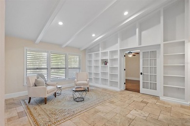 A rare opportunity to own a home in Riverview landings! Located - photo 7